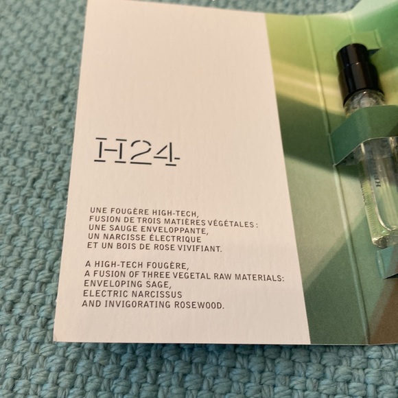 Lot of 2: Hermes H24 EDT 2 mL spray - Picture 4 of 5